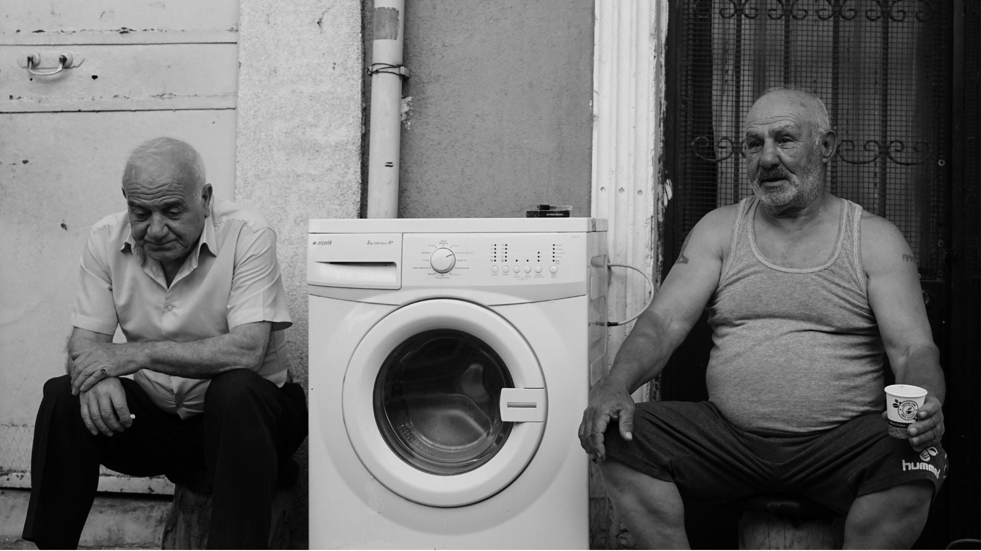 miksi-pesukone-painaa-niin-paljon